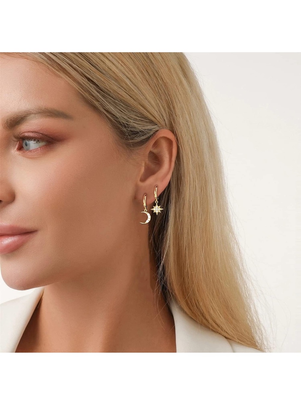 Good Star & Moon Earrings - Picture 2 of 3